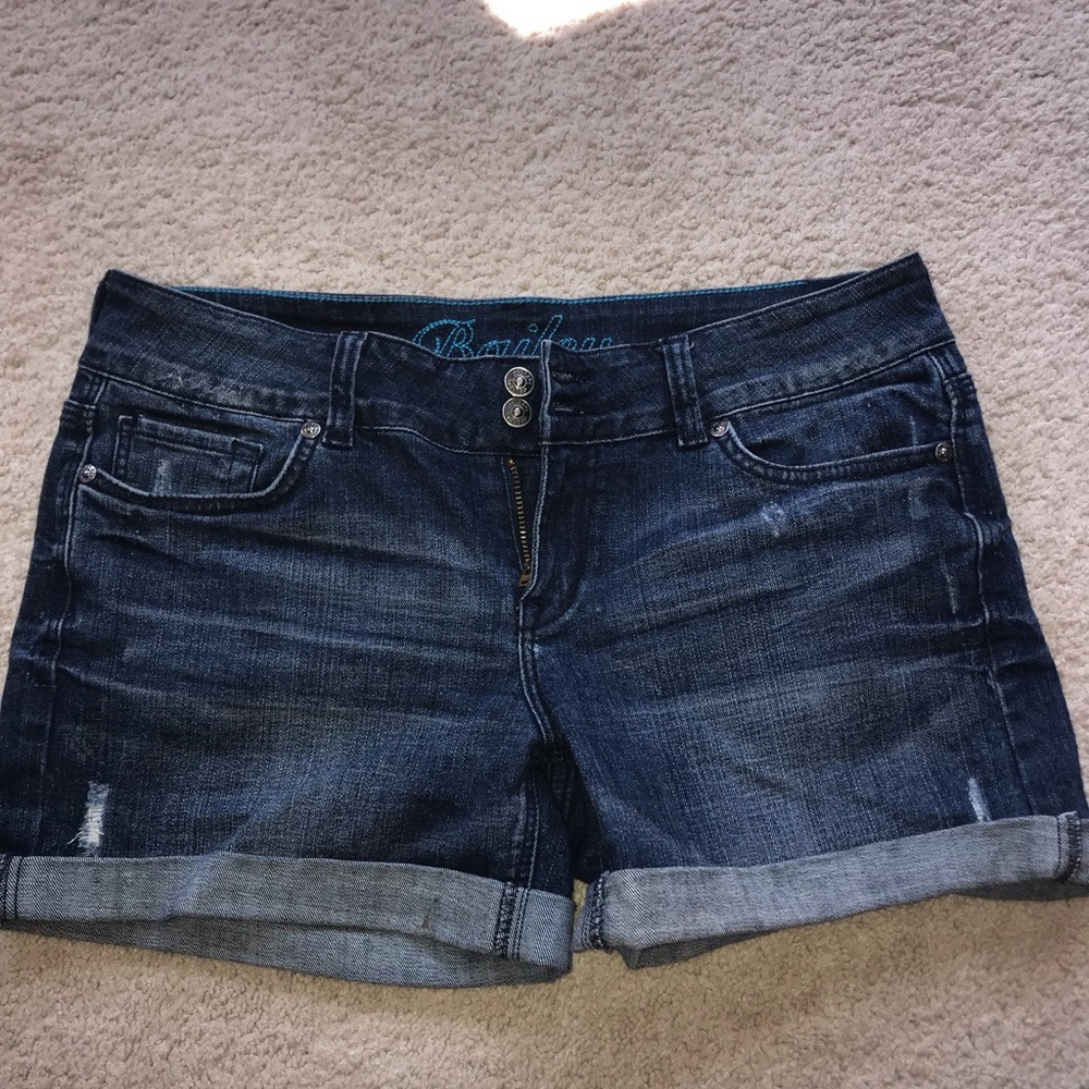 Delia’s -Bailey style Jean shorts